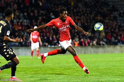 Sidy Sarr - Nimes
